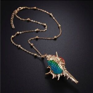 ⭐️NEW⭐️ 18K Gold Plated Rainbow Natural Thorn Conch Shell Bohemian Boho Necklace